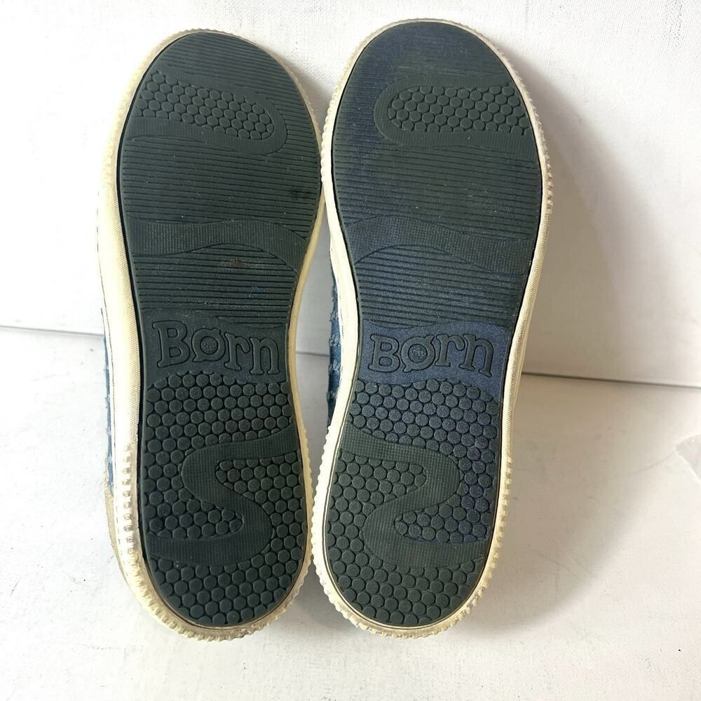 Born Flats Womens Size 7.5M Blue Tan Canvas/Leather Comfort Casual Slip On Shoes - Picture 10 of 11
